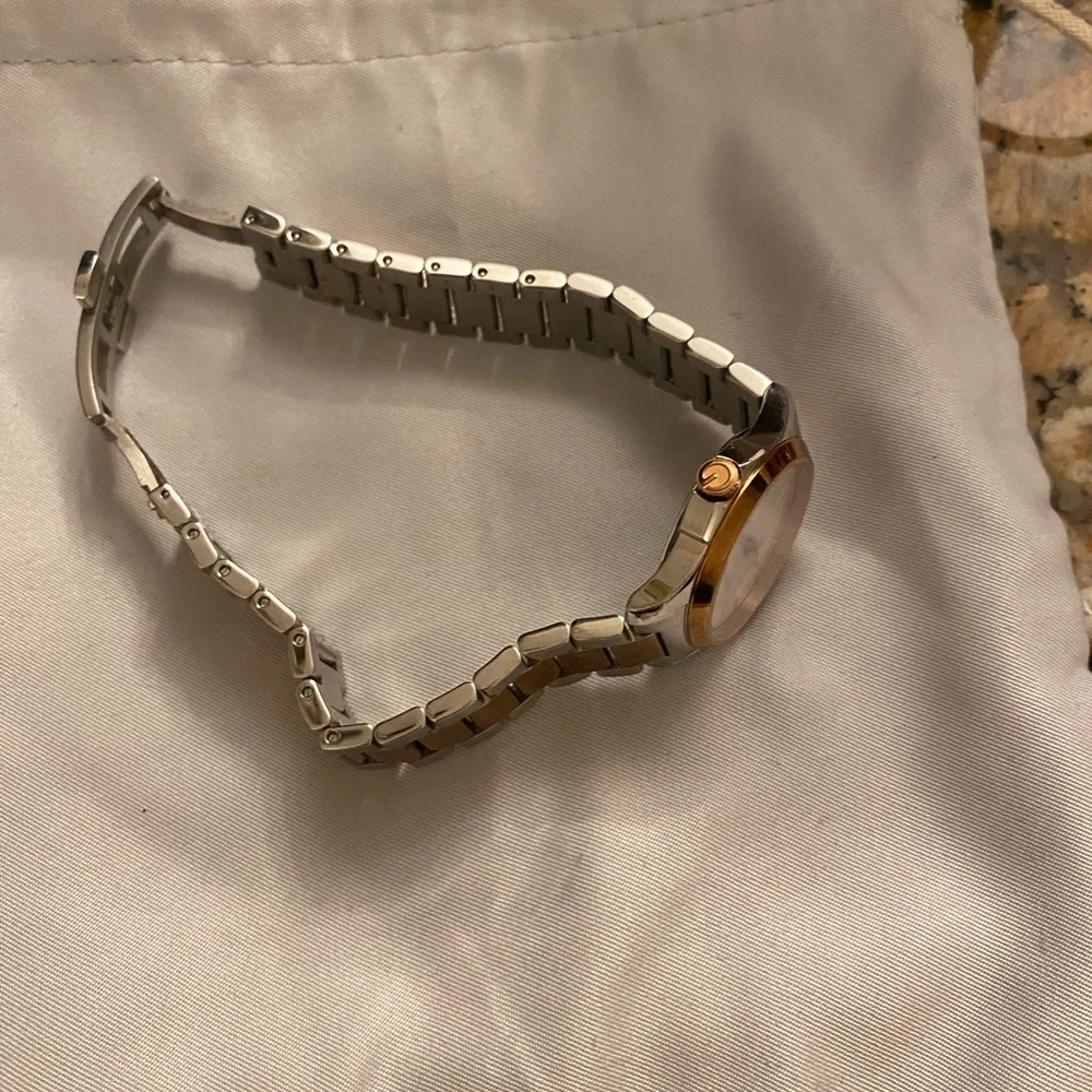 Gucci watch - Picture 5 of 8
